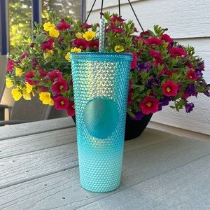 Starbucks 24 oz Cold Cup Blue Ombré NEW